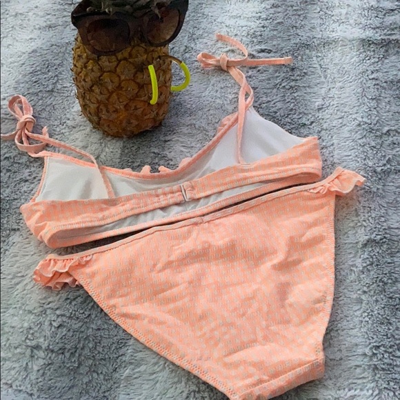 Bikini Set - Picture 2 of 2